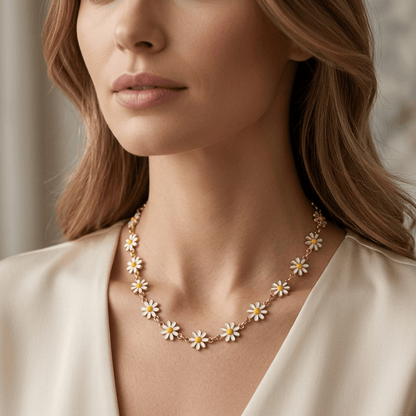 Daisy Flower Gold Chain Necklace