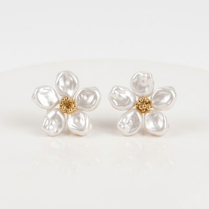 Elara Pearl Flower Earrings