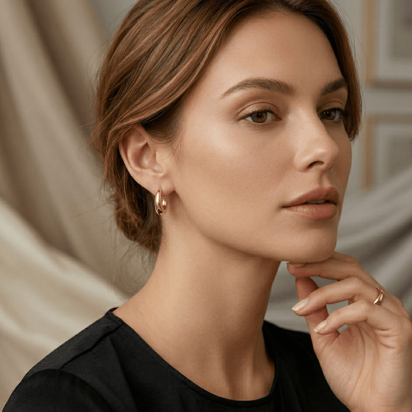 Essential Gold Huggie Earrings