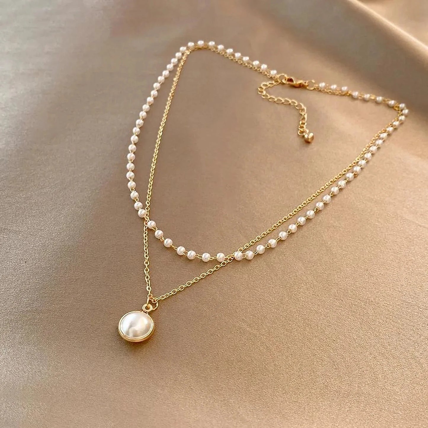 Layered Pearl Pendant Necklace