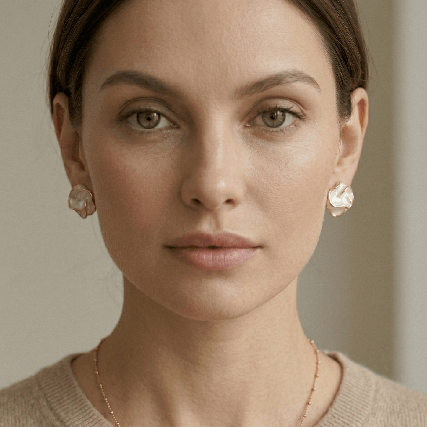 Pearl Flower Stud Earrings
